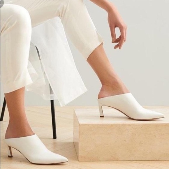 Stuart Weitzman Shoes - Stuart Weitzman Mira leather white pointed-toe mules / size 6.5